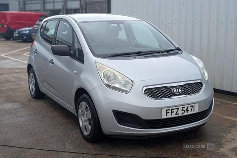 Silver Used 2011 Kia Venga Hatchback | £2,995 (Fair price) - Image 1/1