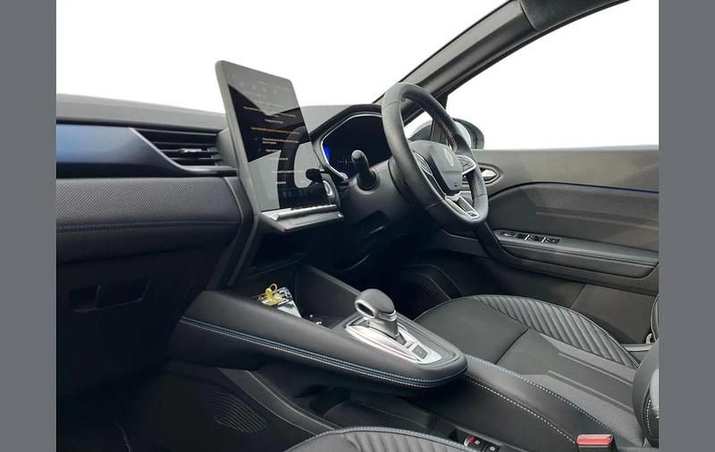 Used Renault Symbioz Techno Esprit Alpine 140 HP (102 kW) 2024 White SUV