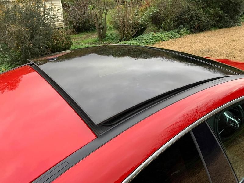 Used Mercedes CLA220 AMG Line Premium Plus 190 HP (139 kW) 2019 Red Sedan