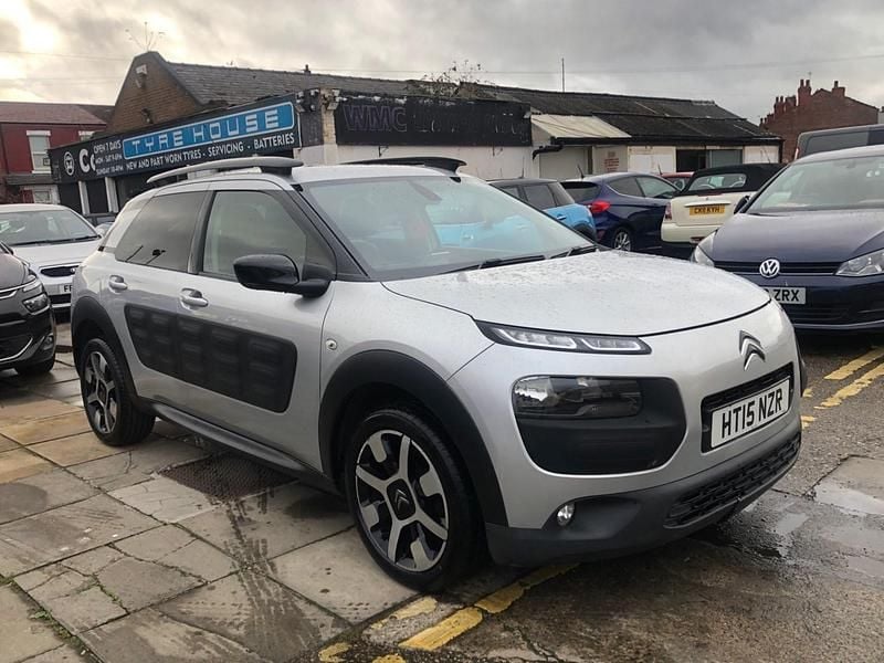 Silver Used 2015 Citroën C4 Cactus Flair Hatchback | £4,799 (Fair price) - Image 1/4