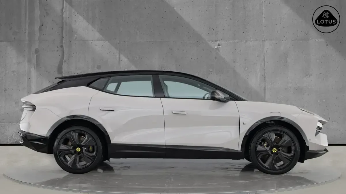 New Lotus Eletre 450 kW (612 HP) 2025 Grey SUV