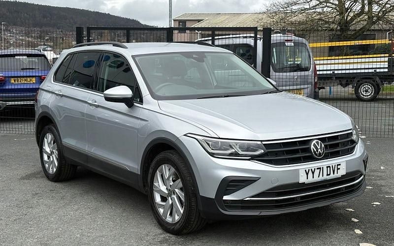 Used VW Tiguan Life 245 HP (180 kW) 2023 SUV