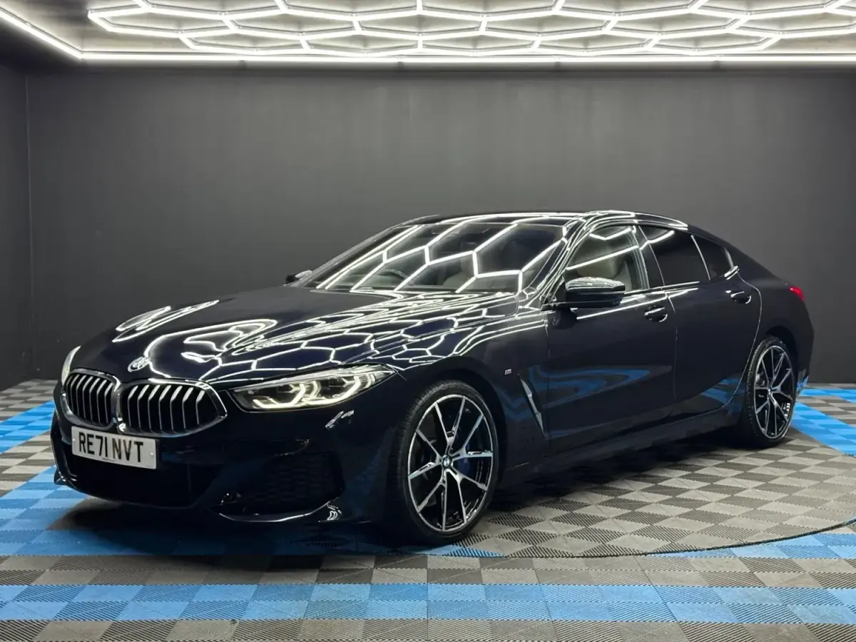 Begagnad BMW 840 M Sport 2021 Svart Sportkupé