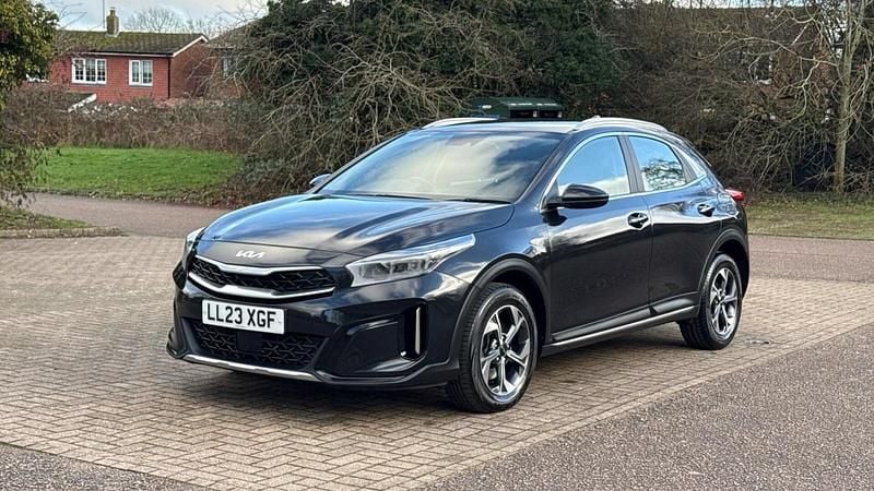 Used Kia XCeed 2023 Black SUV