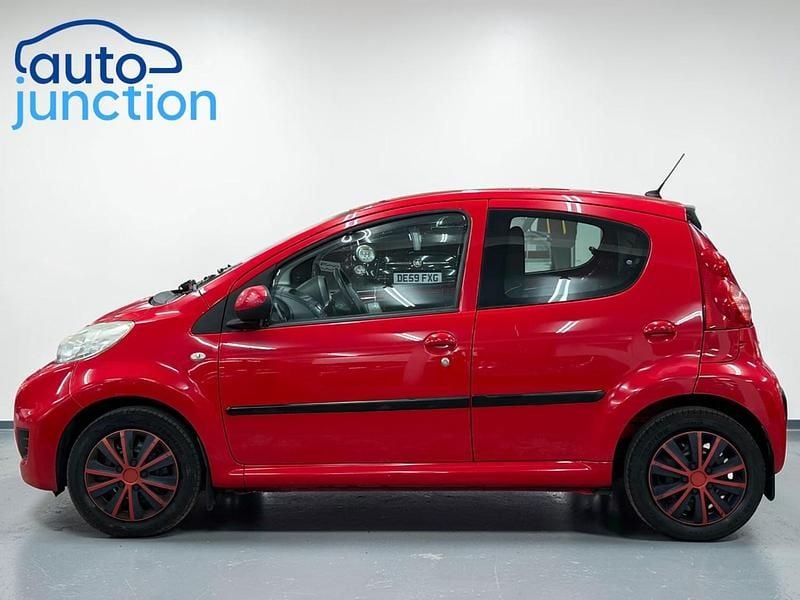 Used Peugeot 107 2009 Red Hatchback