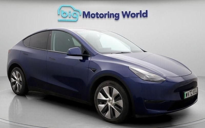 Used 2025 Tesla Model Y Long Range AWD SUV | £25,500 (Super price) - Image 1/4
