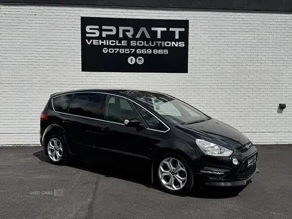 Used Ford S-MAX Titanium X 163 HP (119 kW) 2014 Black MPV
