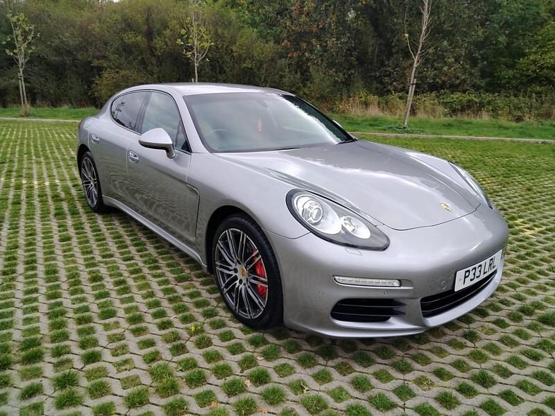 Used Porsche Panamera 250 HP (183 kW) 2013 Silver Sedan