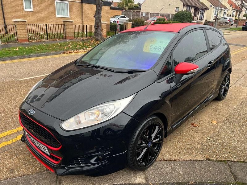 Used Ford Fiesta Zetec 140 HP (102 kW) 2014 Black Hatchback