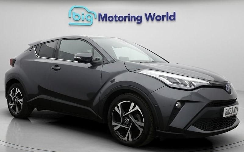 Used 2022 Toyota C-HR Design SUV | £18,500 (Fair price) - Image 1/4