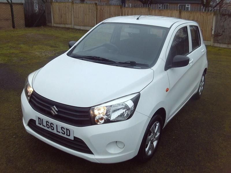 Used Suzuki Celerio 2016 White Hatchback