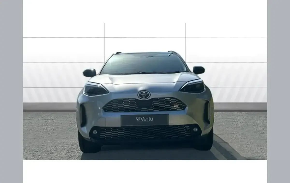 Used Toyota Yaris Cross Sport 113 HP (83 kW) 2022 Silver SUV