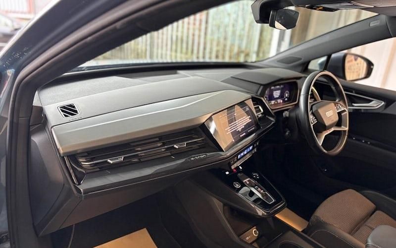 Used Audi Q4 e-tron S-Line 150 kW (204 HP) 2023 SUV