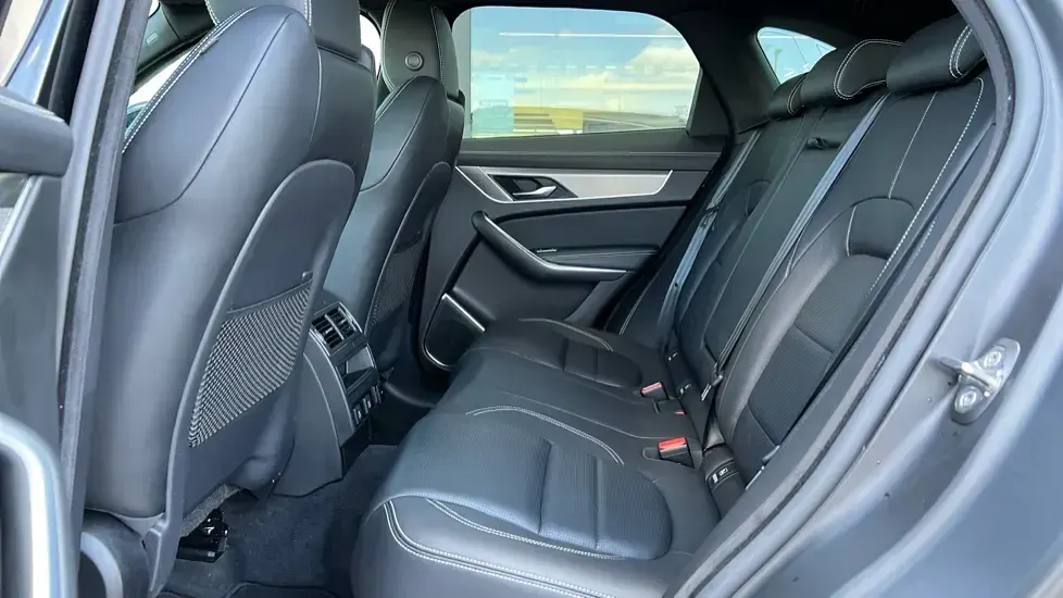 Used Jaguar F-Pace R-Dynamic 204 HP (150 kW) 2024 Black SUV