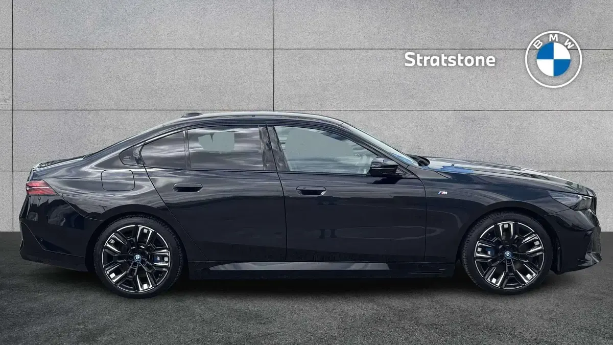 Used BMW i5 Shadowline 436 kW (593 HP) 2024 Black