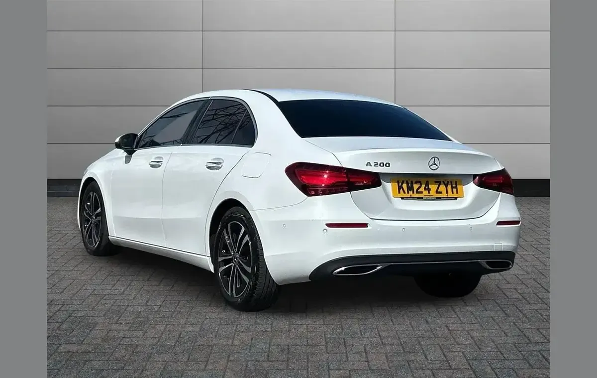 Used Mercedes A200 Executive 161 HP (118 kW) 2024 White Sedan