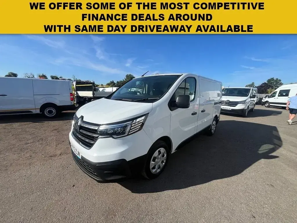 Used Renault Trafic Business 2023 White MPV