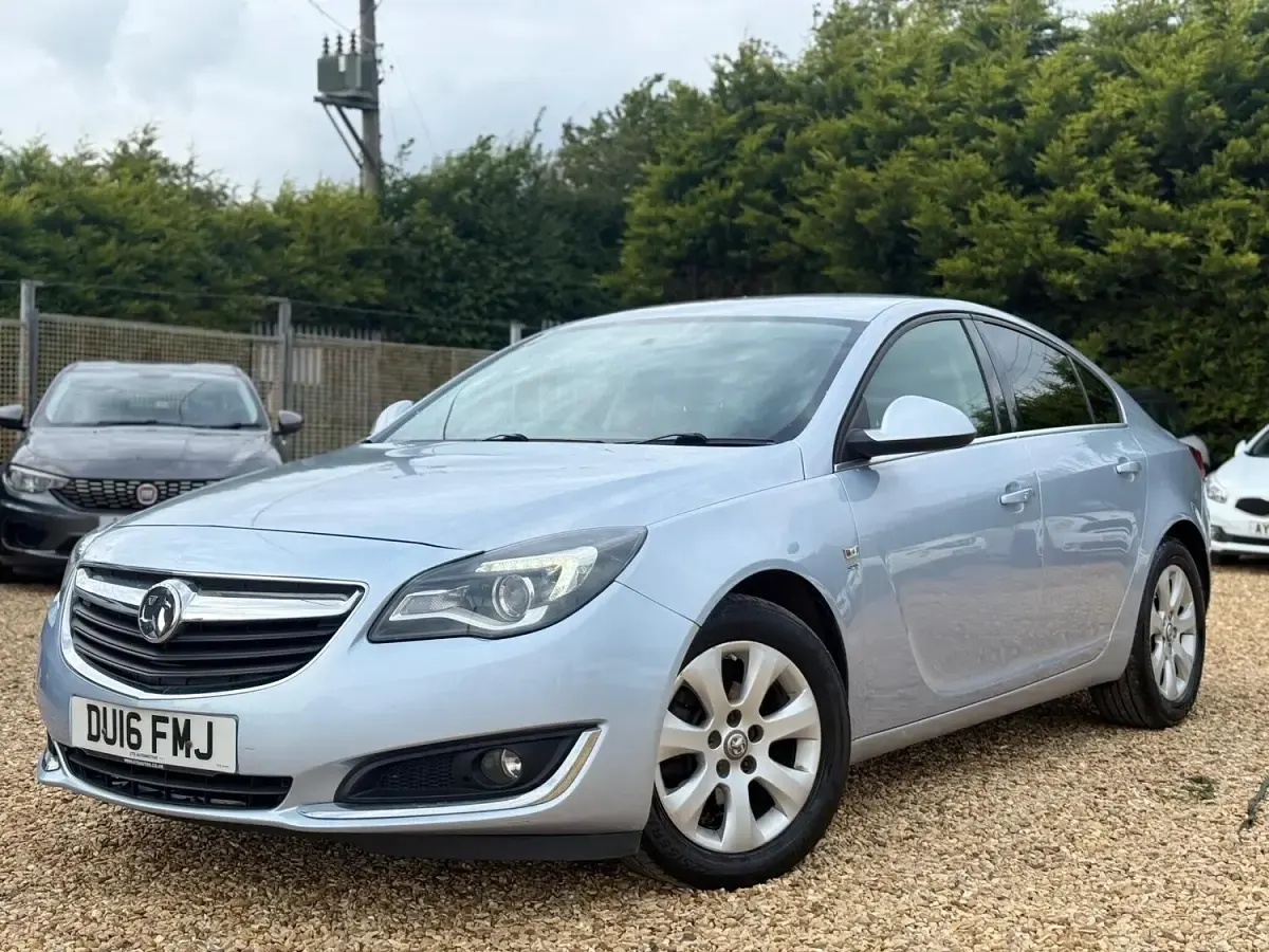 Used Vauxhall Insignia SRi 2016 Silver Hatchback