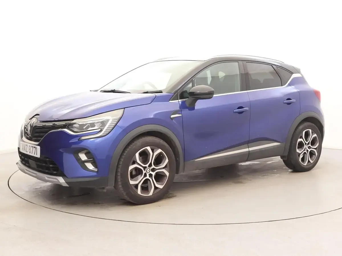 Used Renault Captur Techno 143 HP (105 kW) 2023 Blue/black SUV
