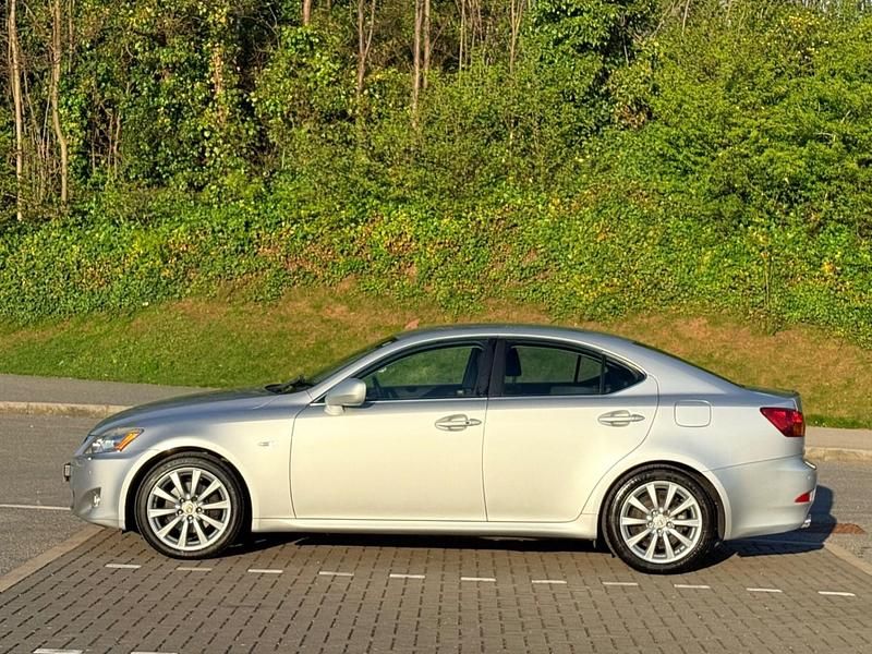 Used Lexus IS250 2007 Silver Sedan