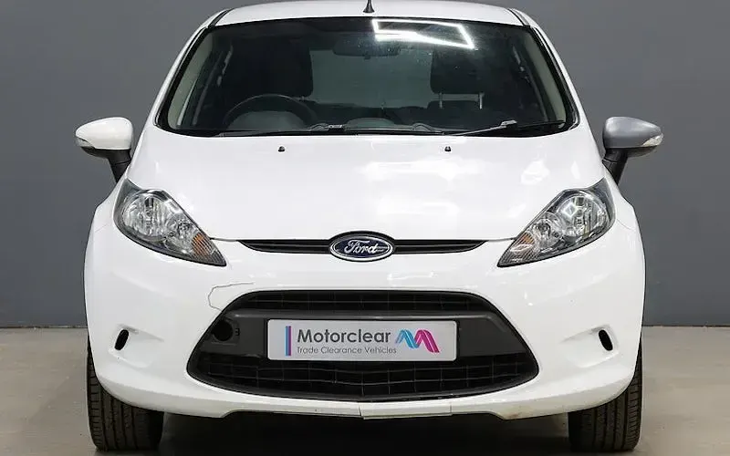 Used Ford Fiesta 60 HP (44 kW) 2012 Hatchback