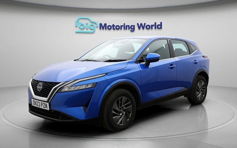 Used Nissan Qashqai Acenta Premium 158 HP (116 kW) 2023 Blue SUV