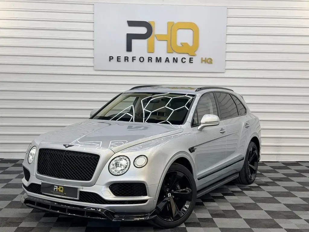 Used Bentley Bentayga 608 HP (447 kW) 2016 Grey SUV
