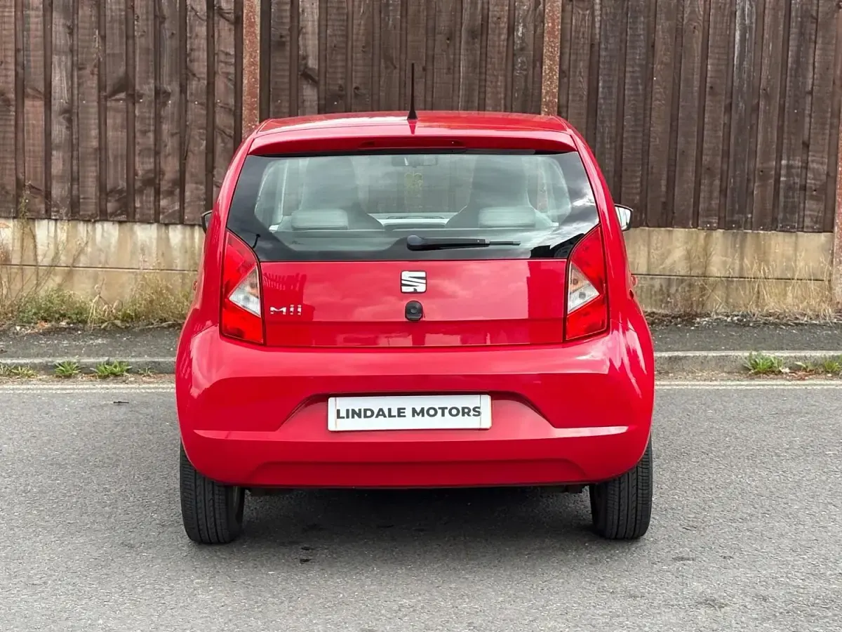 Used Seat Mii SE 75 HP (55 kW) 2014 Red Hatchback