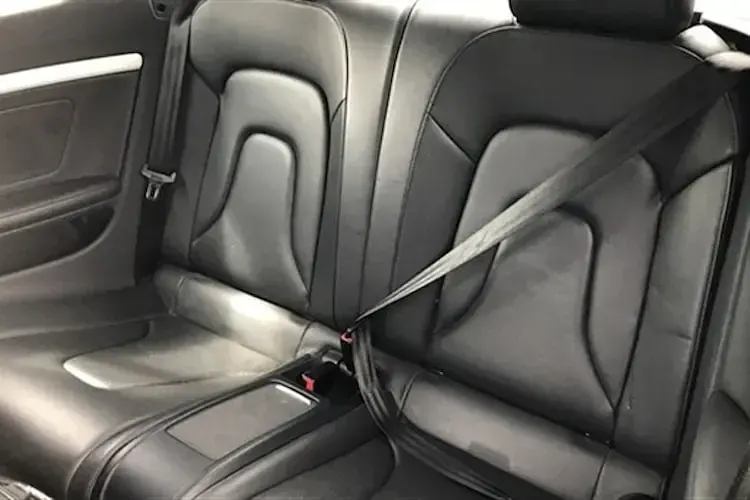 Begagnad Audi A5 Cabriolet S-Line 2012 Svart Cab