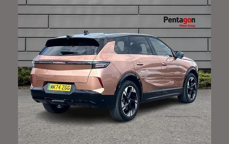 Used Vauxhall Grandland Ultimate 157 kW (214 HP) 2024 Brown SUV