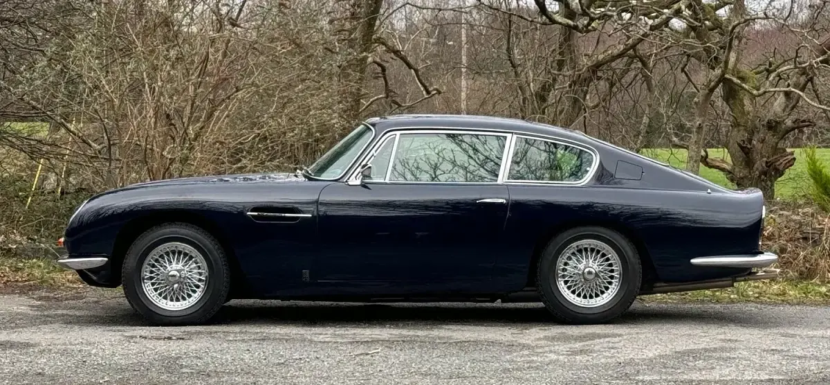 Used Aston Martin DB6 286 HP (210 kW) 1968 Blue Coupe