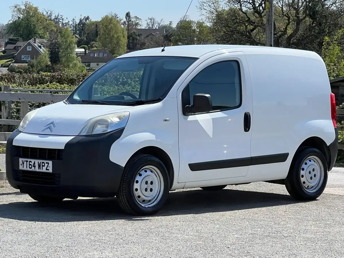 Used Citroën Nemo Start 75 HP (55 kW) 2014 White MPV