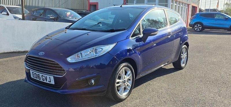 Usado Ford Fiesta Zetec 2016 Azul Citadino