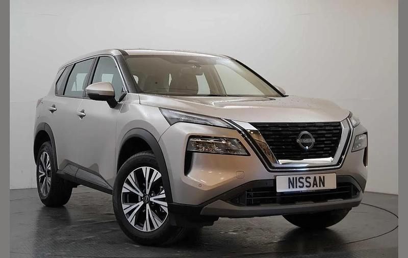 Used Nissan X-Trail Acenta Premium 155 HP (114 kW) 2024 Silver SUV