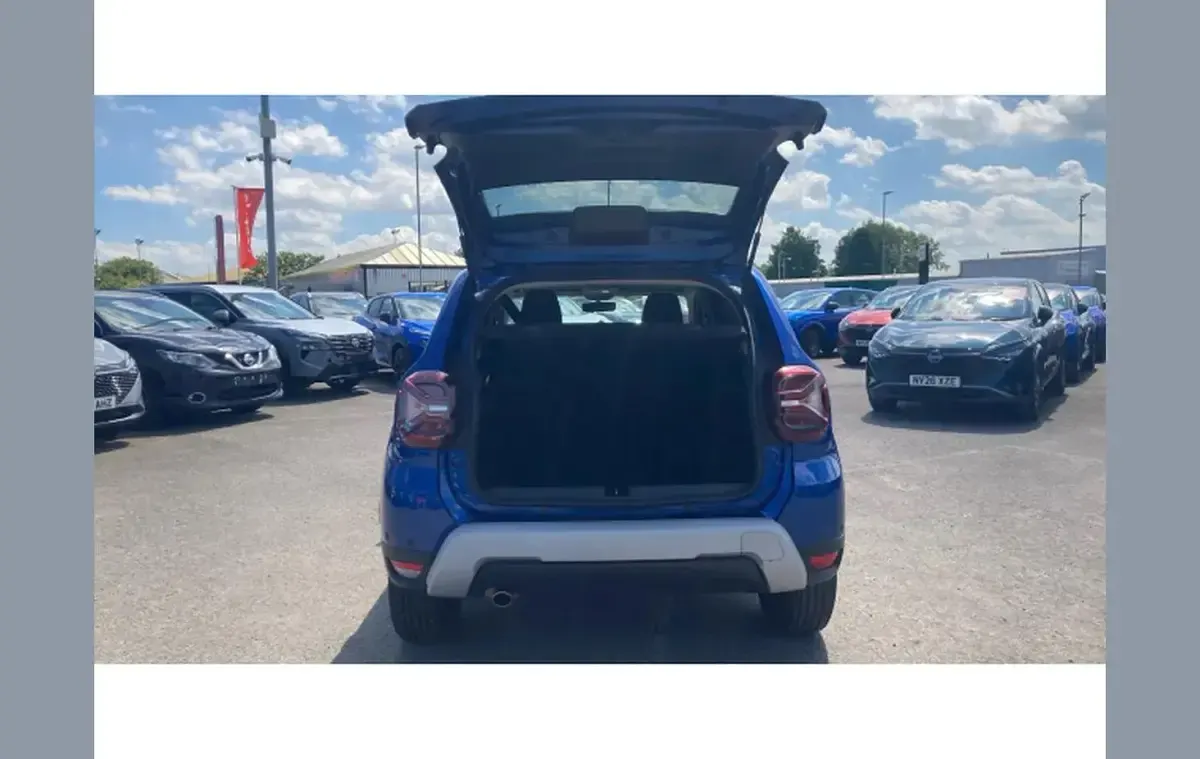 Used Dacia Duster Prestige 99 HP (72 kW) 2022 Blue SUV