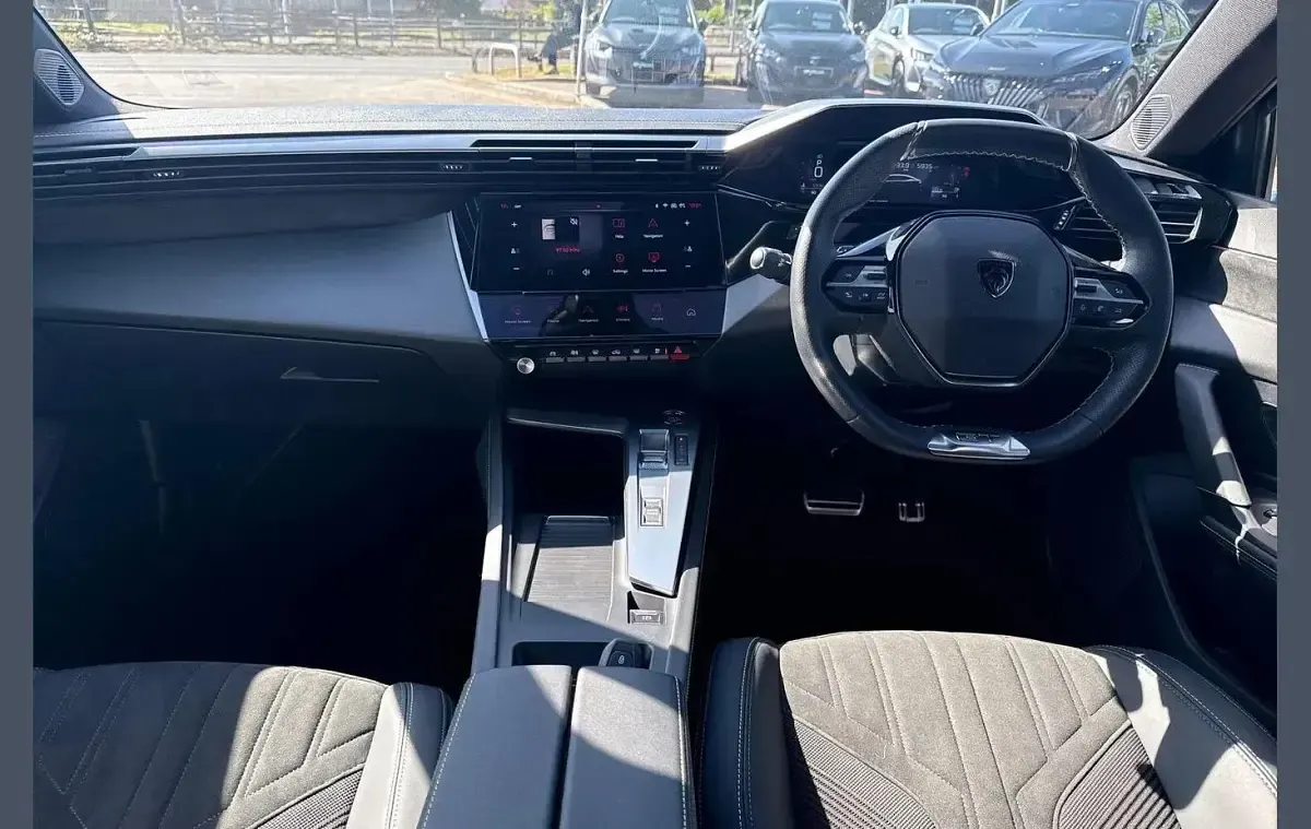 Gebraucht Peugeot 408 GTi 130 PS (95 kW) 2024 Schwarz SUV