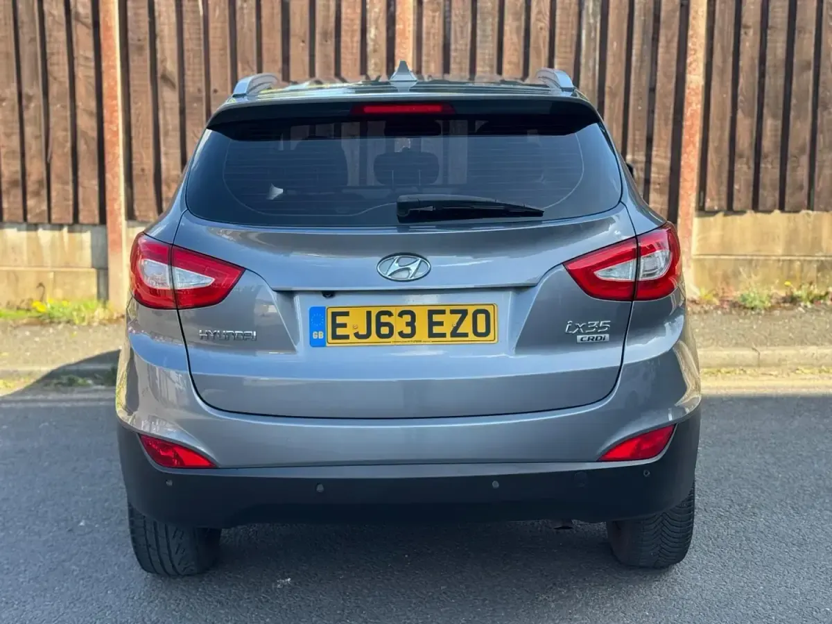 Usado Hyundai ix35 SE 115 HP (84 kW) 2013 Cinzento SUV