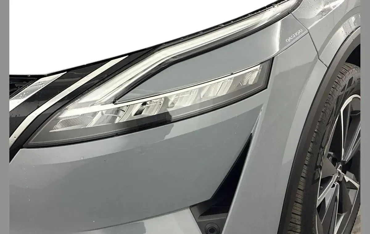 Used Nissan Qashqai Tekna 155 HP (114 kW) 2023 Grey SUV