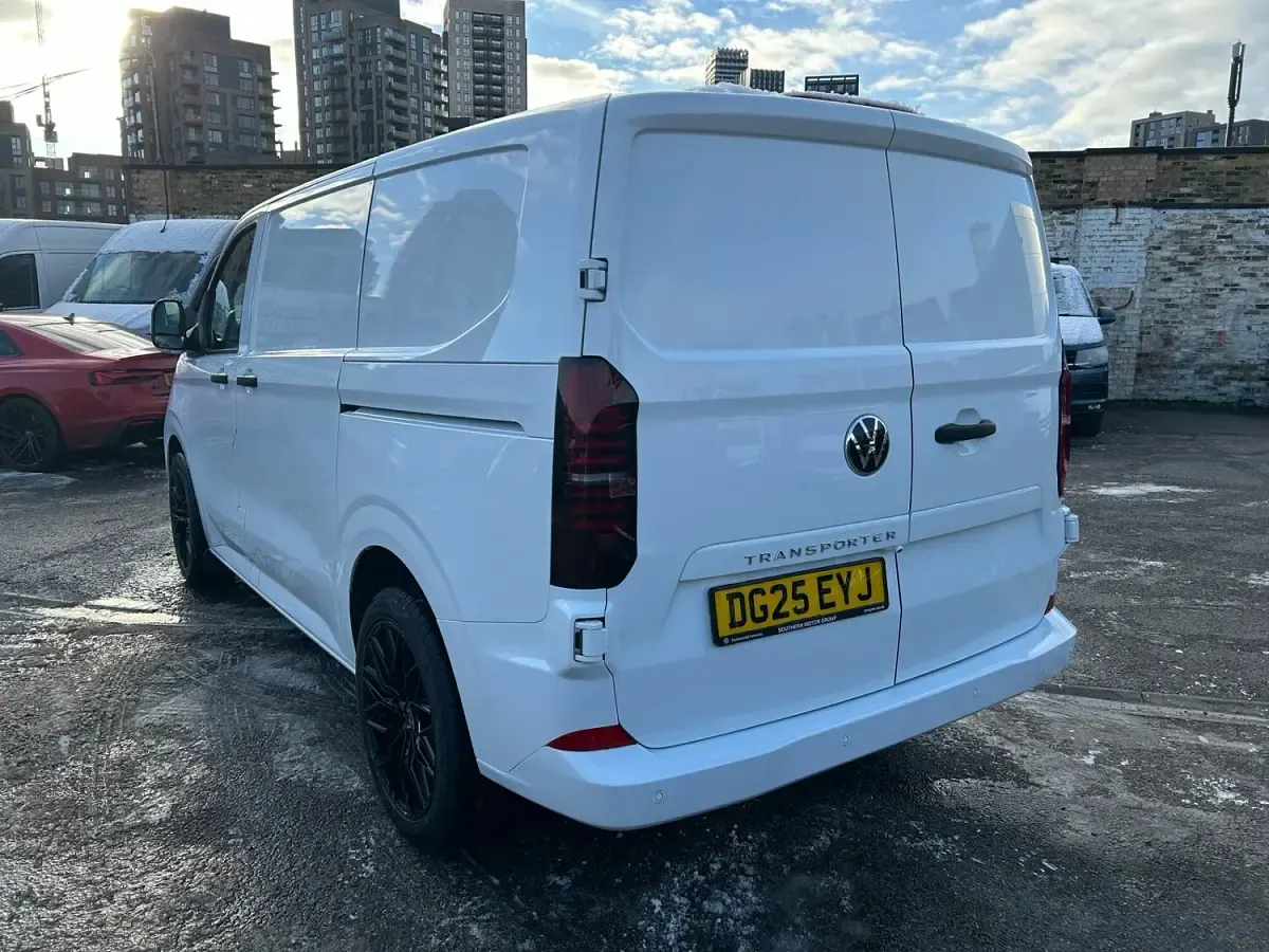 Used VW Transporter 2025 White Van