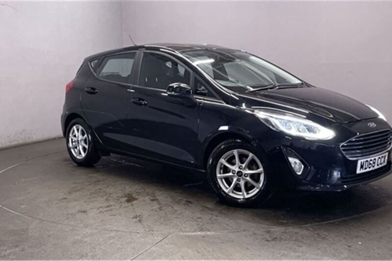 Black Used 2018 Ford Fiesta Zetec Hatchback | £10,799 (Fair price) - Image 1/2