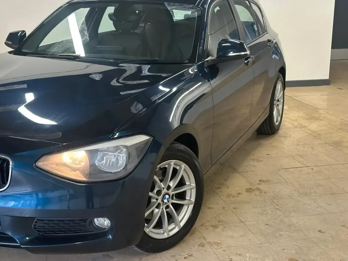 Używany BMW 116 Efficient Dynamics 2013 Niebieski Hatchback