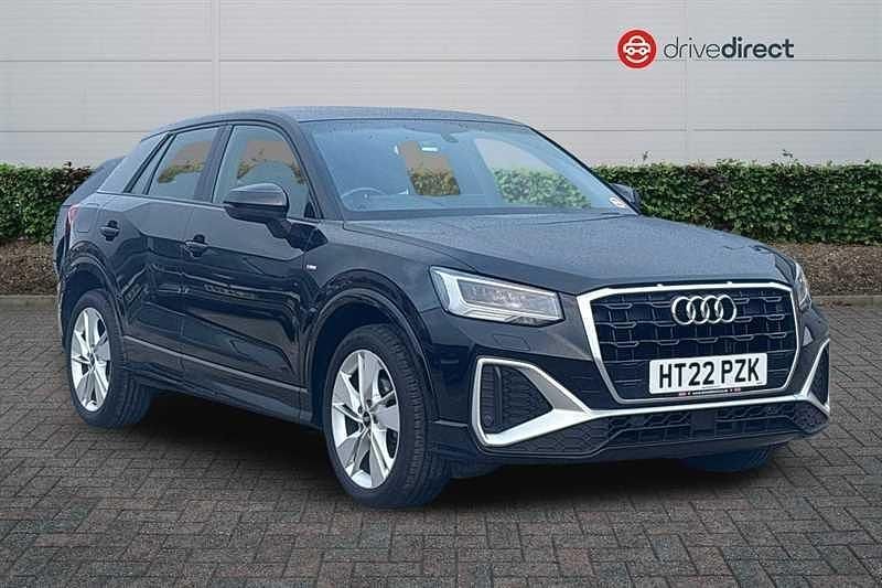 Begagnad Audi Q2 S-Line 110 HK (80 kW) 2022 Svart SUV