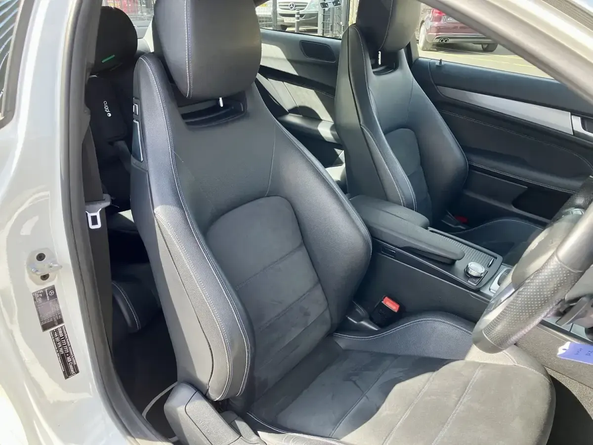 Used Mercedes C220 Sport Edition 170 HP (125 kW) 2014 White Coupe