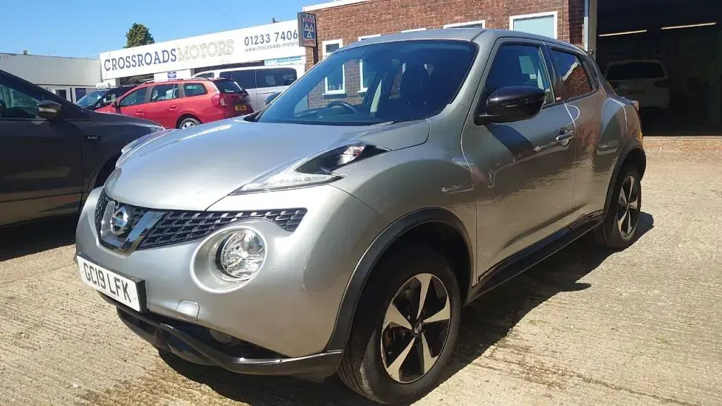 Used Nissan Juke 112 HP (82 kW) 2019 Silver SUV