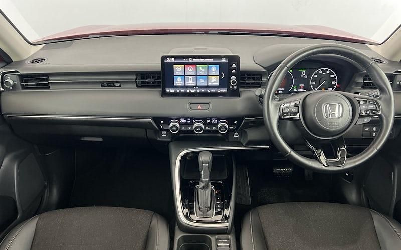 Used Honda HR-V Advance 131 HP (96 kW) 2023 Crystal red SUV