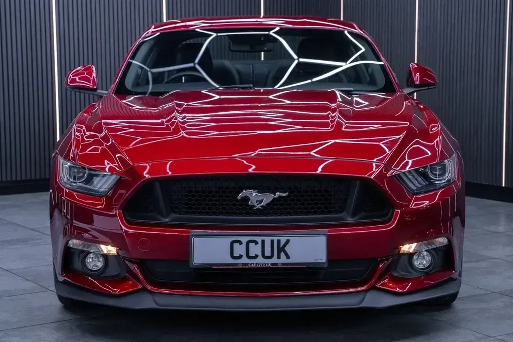 Used Ford Mustang GT Fastback 416 HP (305 kW) 2016 Red Coupe