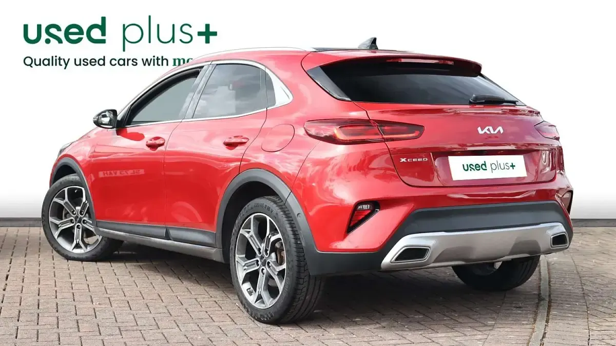 Used Kia XCeed 158 HP (116 kW) 2022 Red SUV