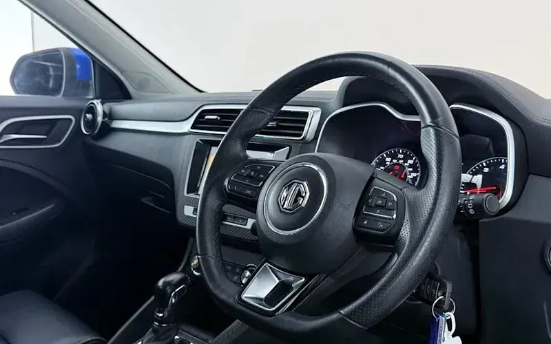 Used MG ZS Exclusive 111 HP (81 kW) 2019 Blue SUV