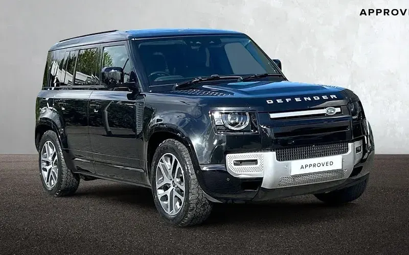 Used Land Rover Defender 249 HP (183 kW) 2023 SUV
