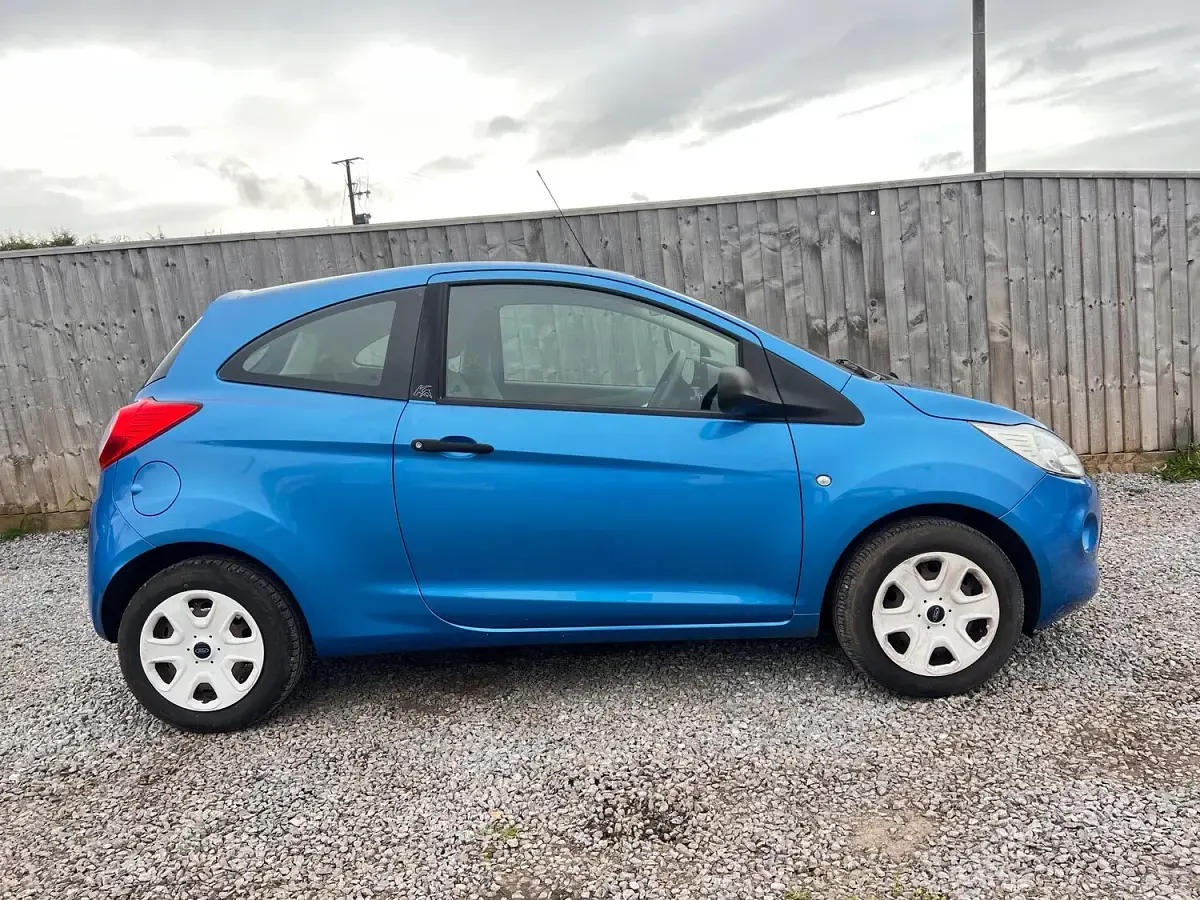 Used Ford Ka Studio 69 HP (50 kW) 2010 Blue Hatchback